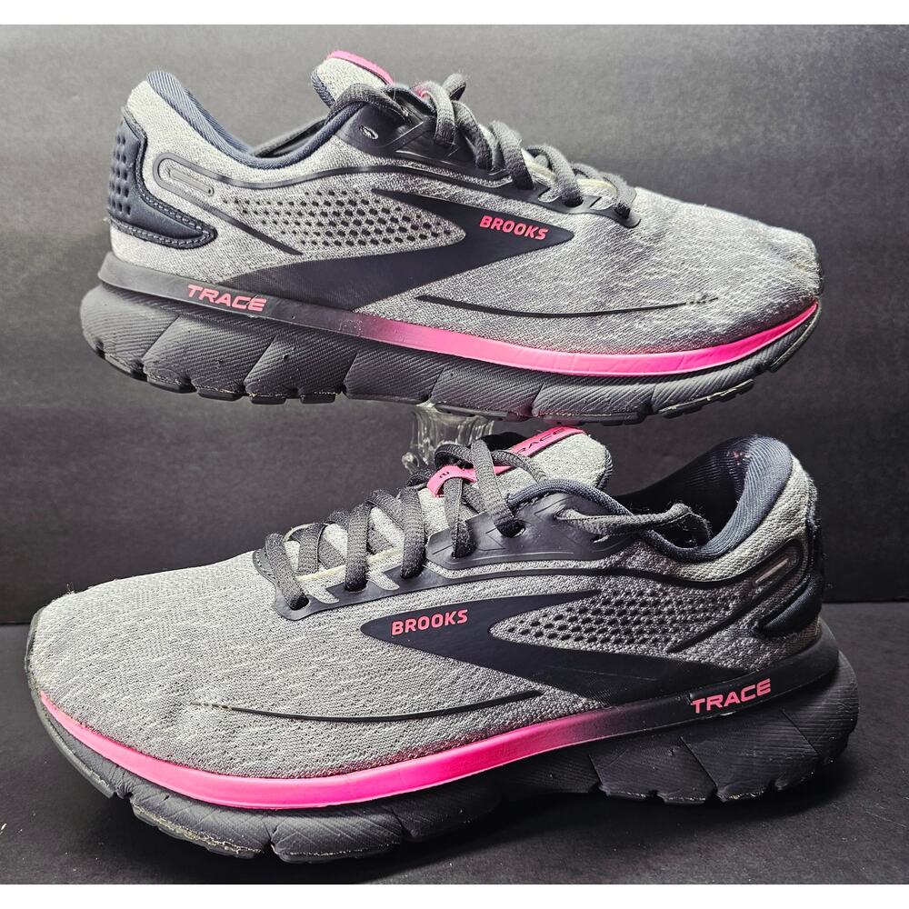Brooks Women 8 Comfy footwear